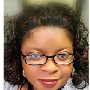 Meet your Posher, Carlena